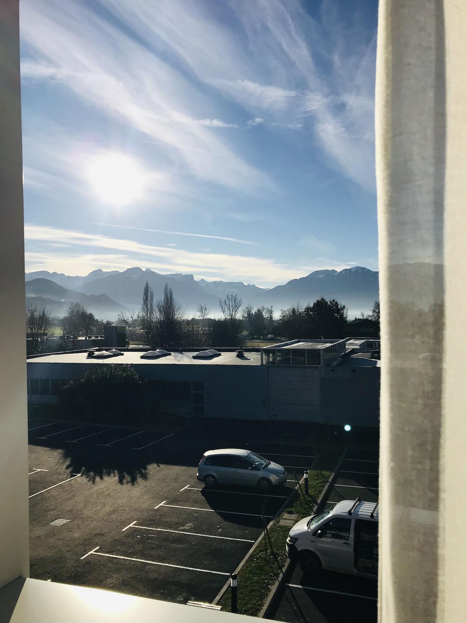ホテル Campanile Findrol Annemasse Savoie Leman Fillinges エクステリア 写真